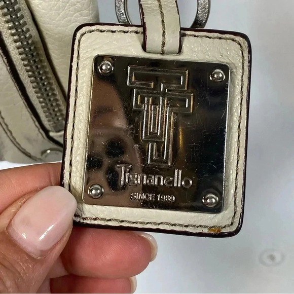 Tignanello | Cream Beige Leather Crossbody Bag - leather is in excellent conditi - Picture 4 of 7